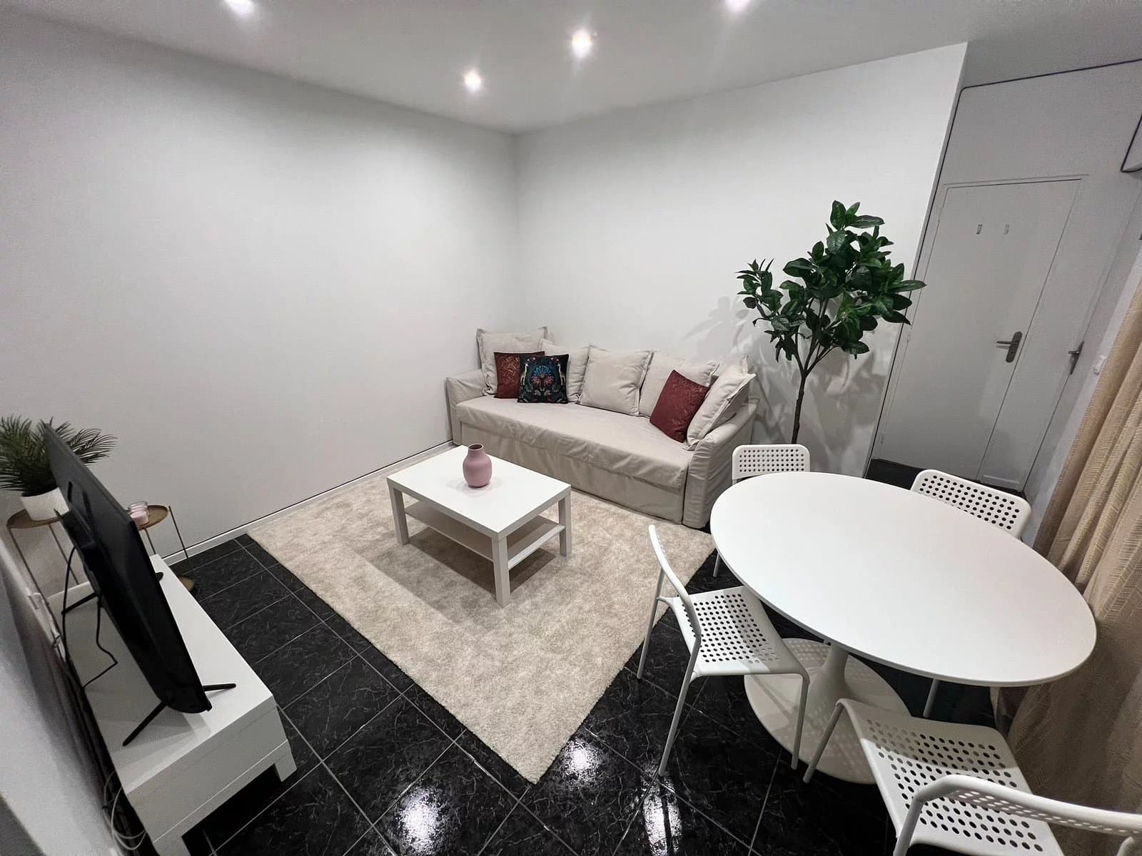 2 pièces 38,4 m² à Ivry-sur-Seine, proche gare