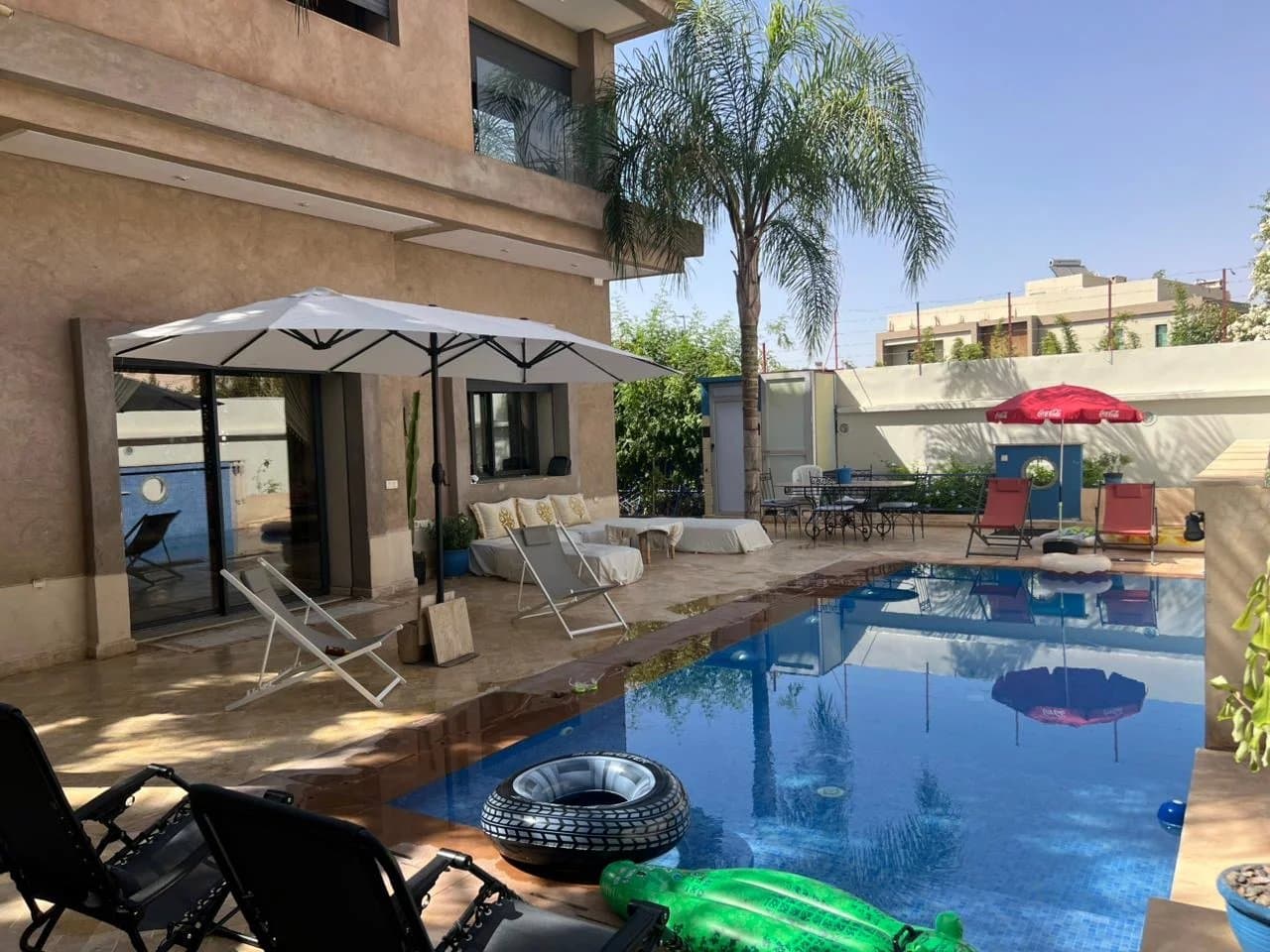 Superbe villa 6 chambres avec piscine à Marrakech